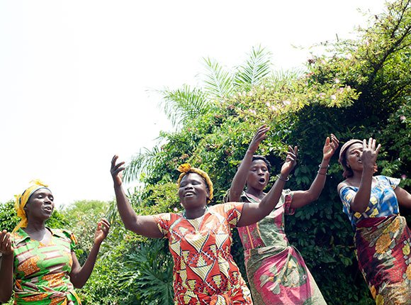 Photo of Congolese women dancing